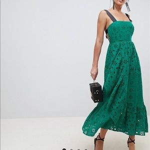 Beautiful broderie Maxi Dress